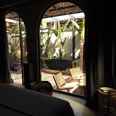 Hotel @before Sunset