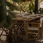 @before Sunset מלון *