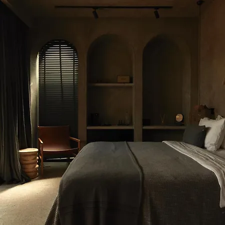 @before Sunset Готель