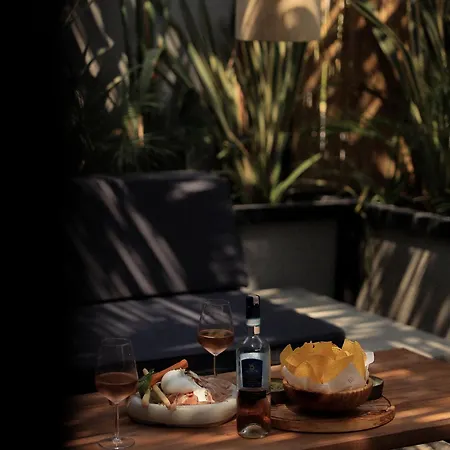 @before Sunset Готель *