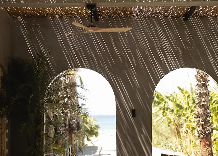 @before Sunset فندق Çeşme